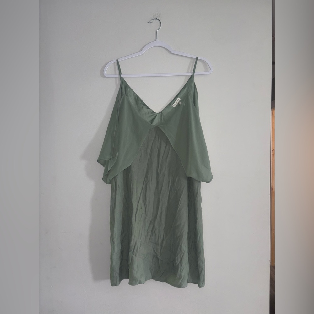 GF Collection • Green Dress